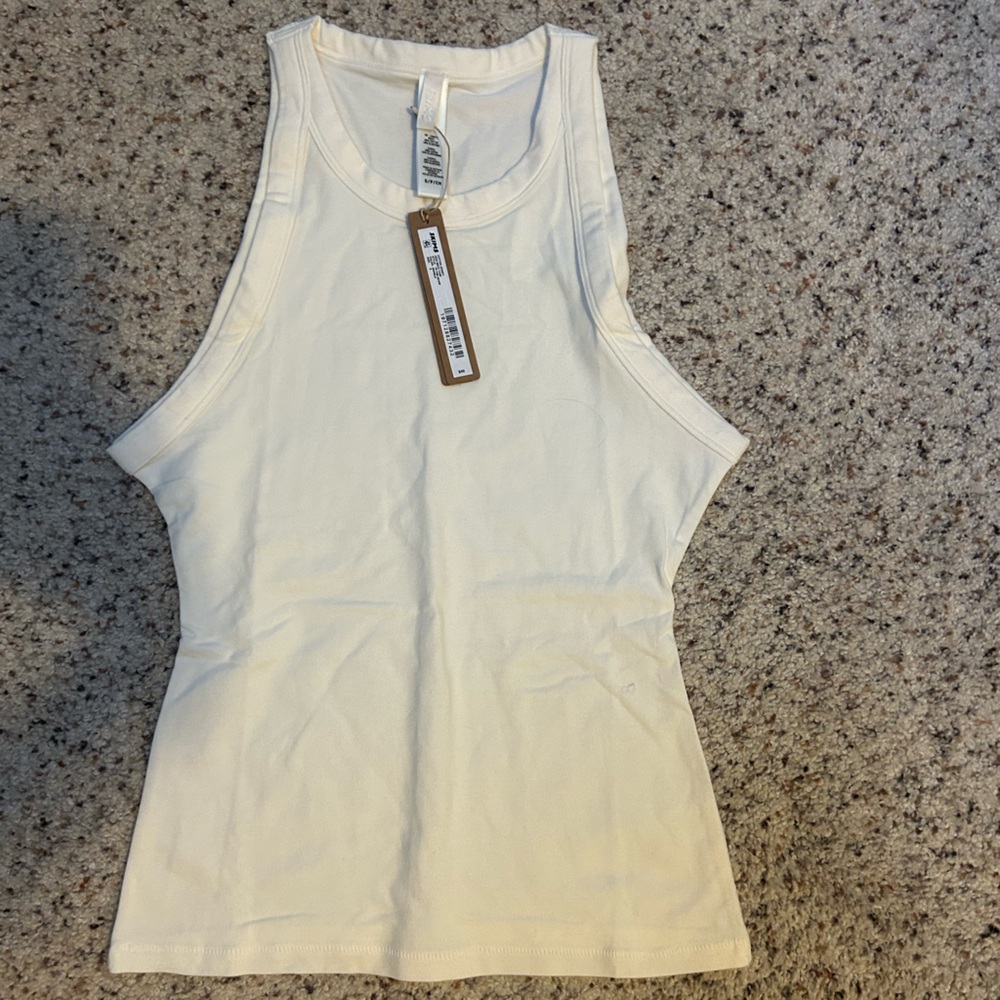 SKIMS White Crew Neck Top